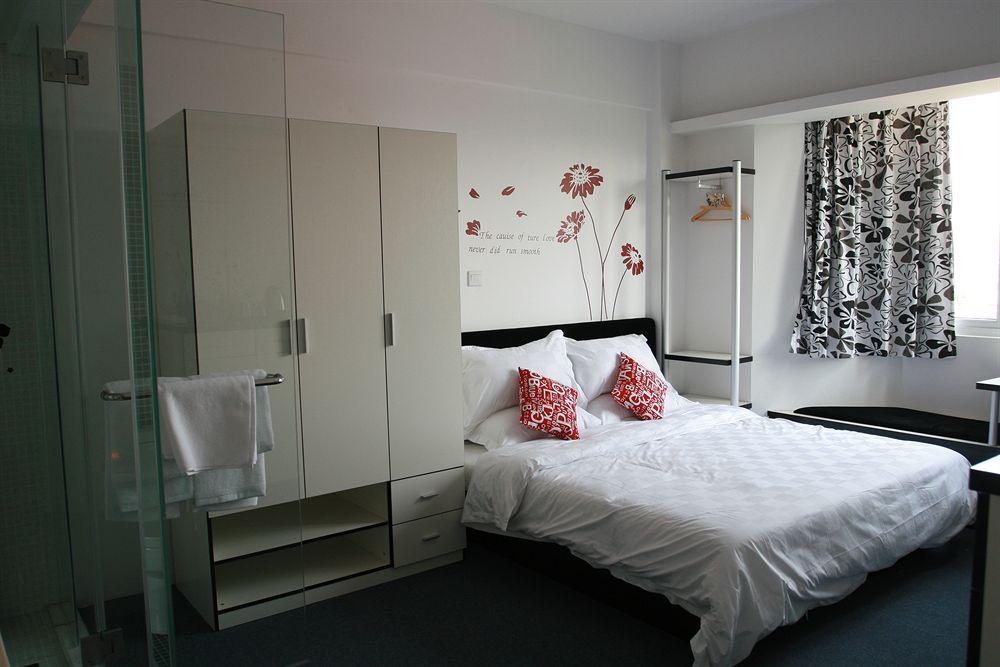 Life Adamo Boutique 3*